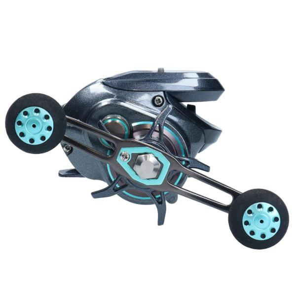 Daiwa 20 Light SWxIC SS (Right handle)