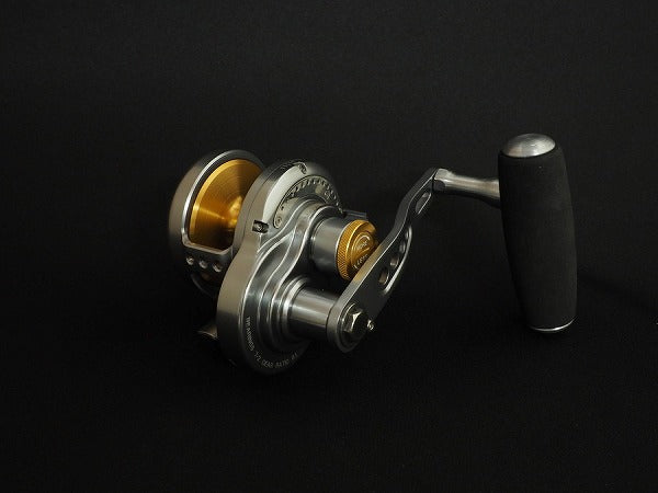 Ocean freak CAPTCHA 50HG (Left handle) Gunmetal & Gold 2023 Limited color